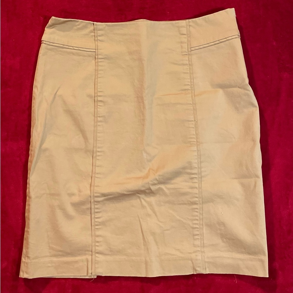 SOLD ✅ New York & Company Women's Side Zipper Flat Front Khaki Pencil Skirt 10